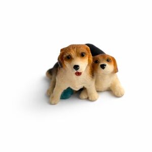 Beagle Dog Figurine Pair - Brown and Black Decorative Pet Statue
